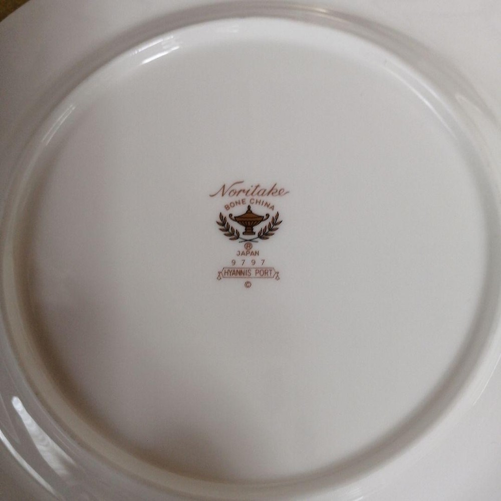 Noritake Hyannis Port Plate