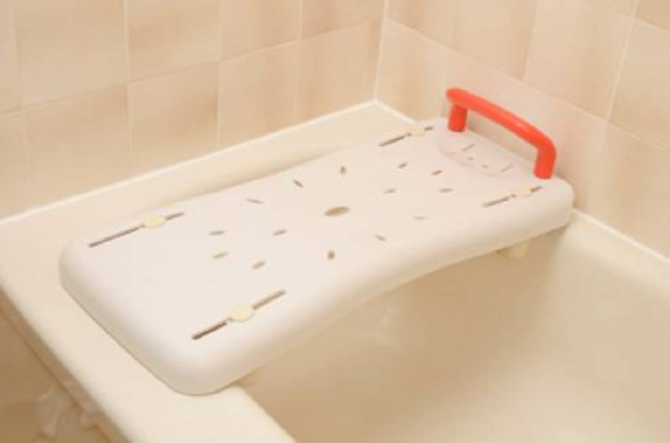 MOBB Deluxe Bath Transfer Board includes Optional Swivel Seat Bath Transfer