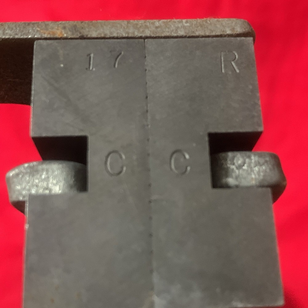 RCBS 490-R 2 Cavity Bullet Mold .490 Dia Round Balls Muzzleloader