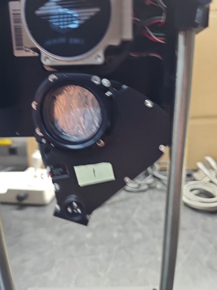 SUTTER INSTRUMENTS 32mm LB10IQ32 122 LAB MICROSCOPE SHUTTER Stand