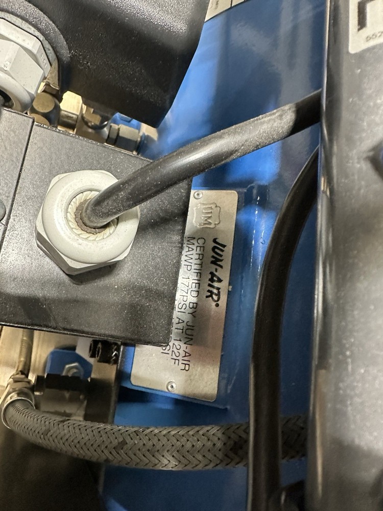 JUN-AIR Compressor MODEL NO: CA-823-D.