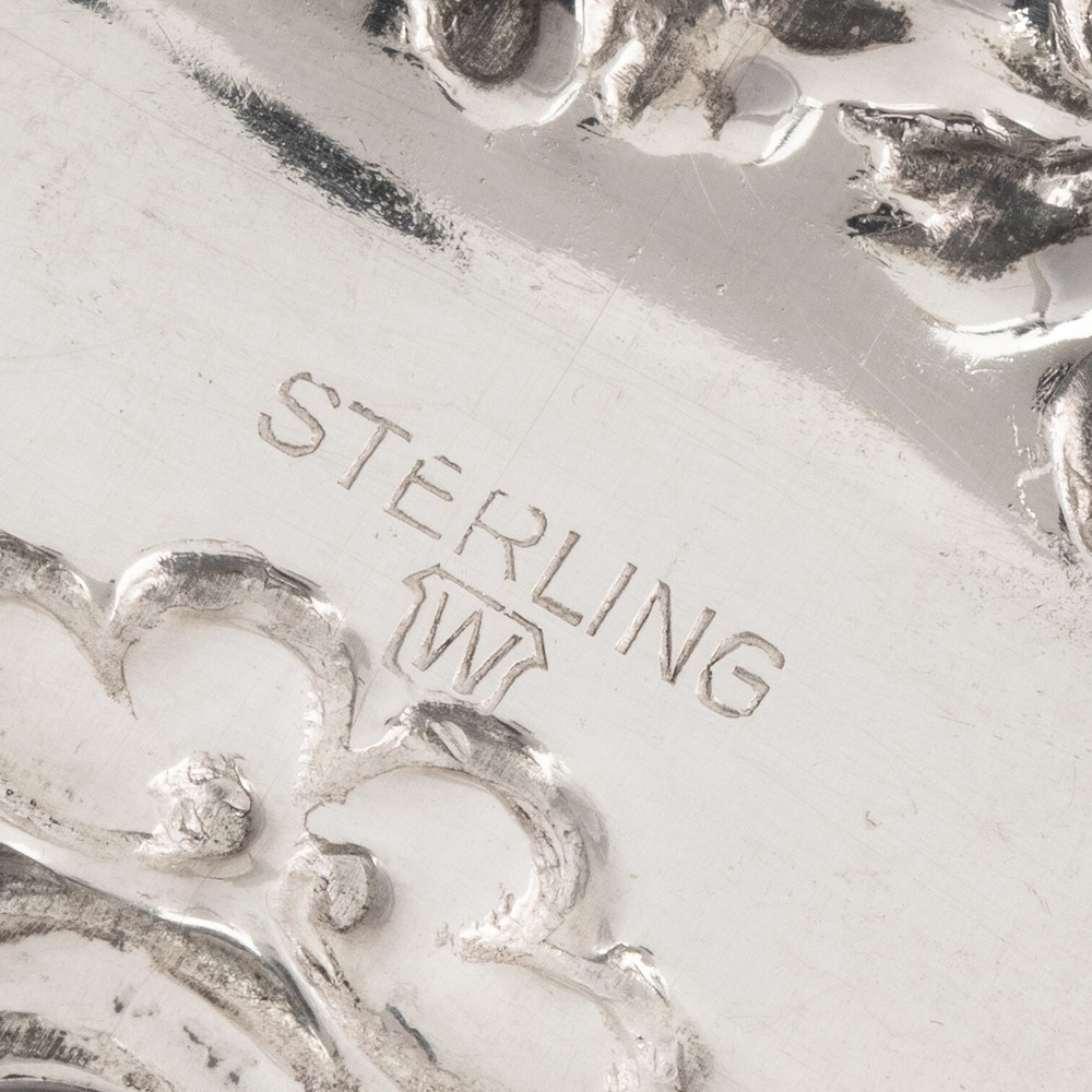 AMERICAN STERLING SILVER BOTTLE TAG SCROLL & GRAPES " RYE " 20THC NO MONOGRAM