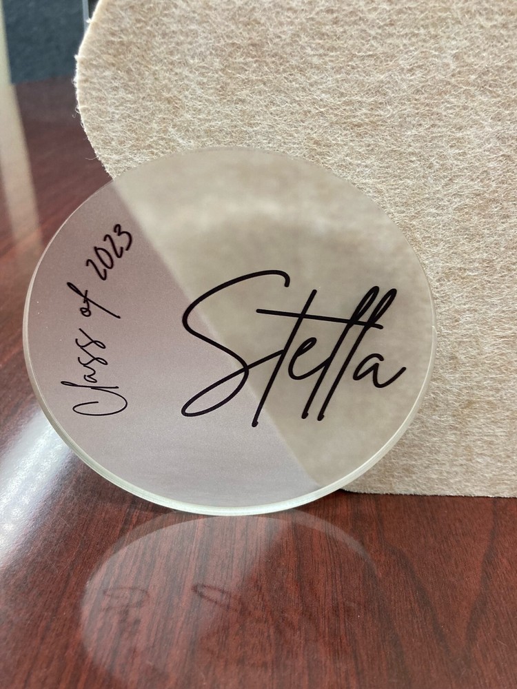 4" Customizable Acrylic Circle - 1/4"