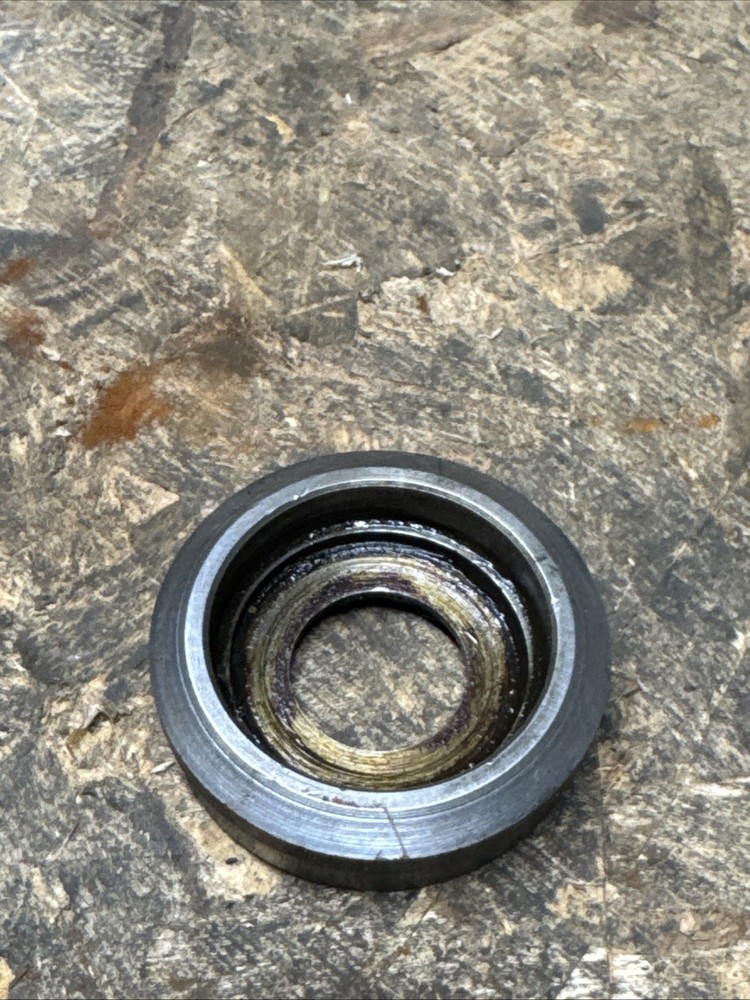Walker Turner 15” / 900 / Drill Press Bearing Retainer / Cup