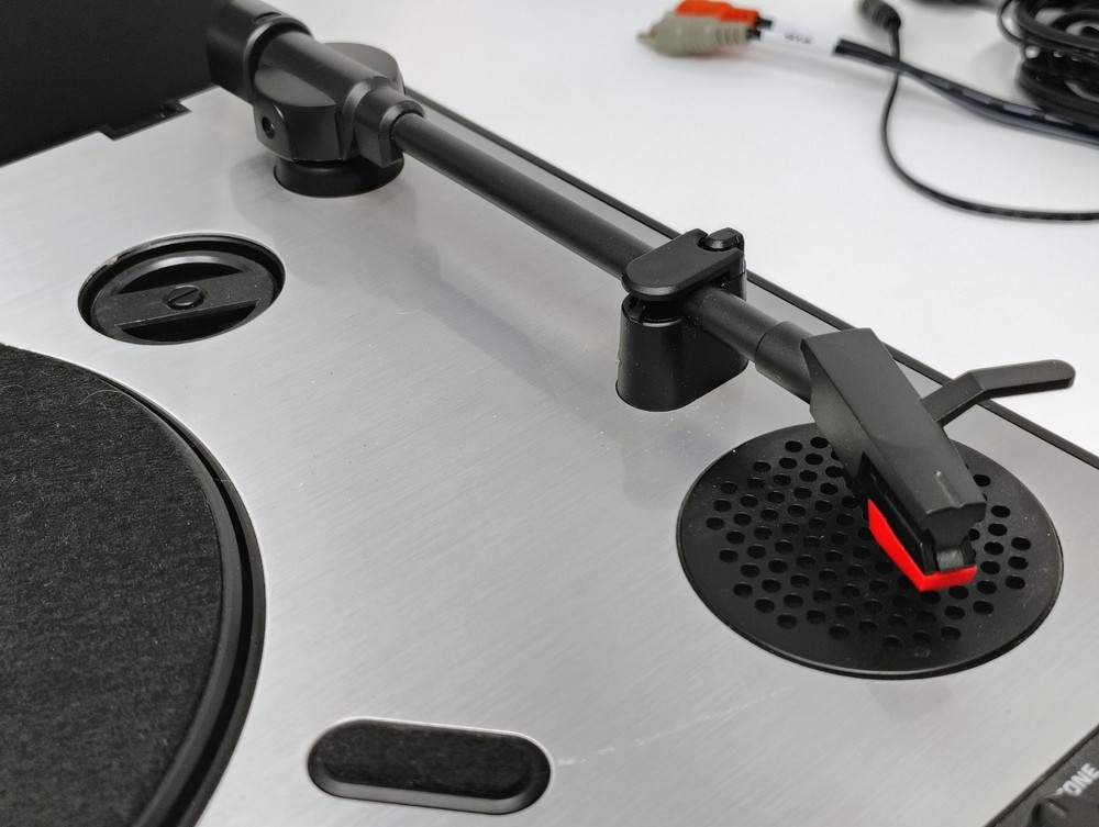 Numark PT-01 USB Portable Turntable In Good Condition PLEASE READ description