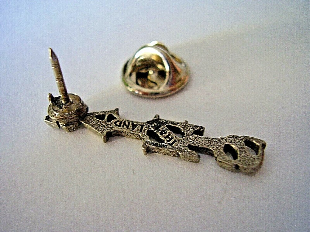 Collectible Pinback or Tie Pin SAINTS