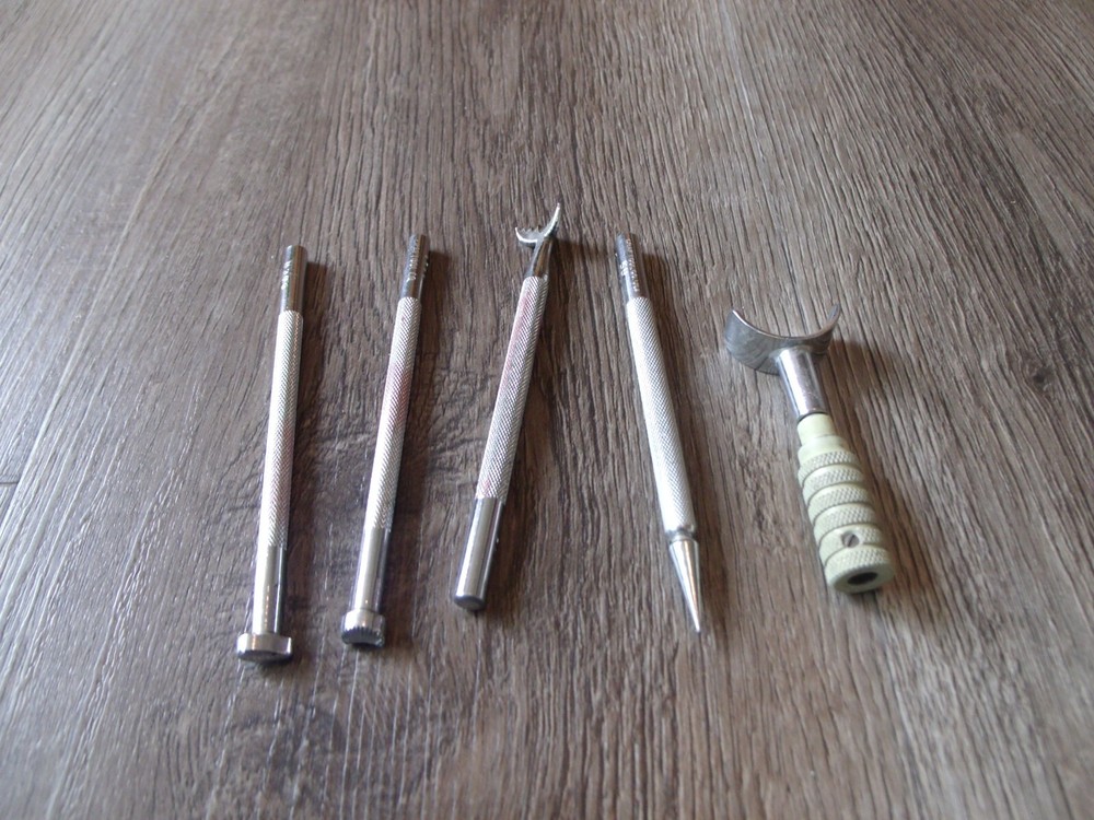 VINTAGE 5  LEATHER CRAFTOOL LEATHER TOOLS