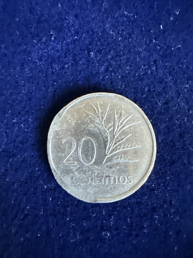 Mozambique Mozambique 20 Centimos 1975