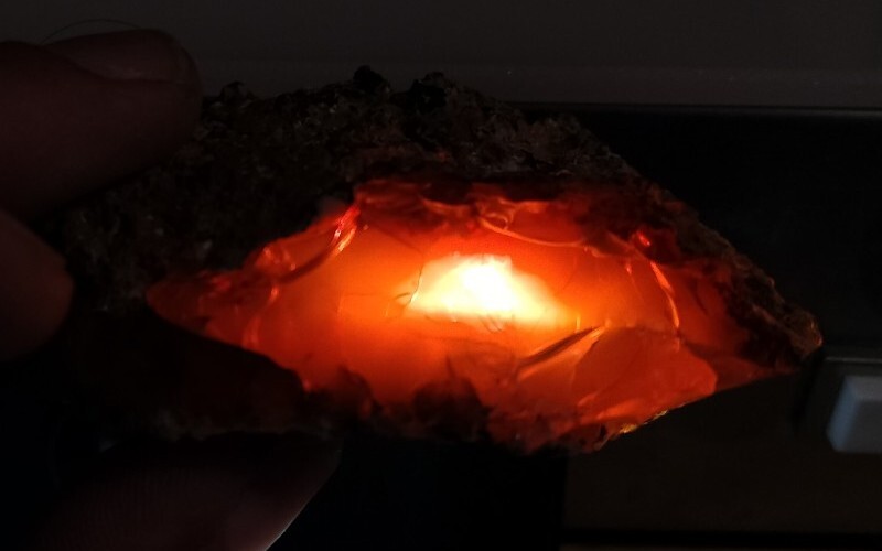 121g Juniper Mountain Fire Opal Oregon Gem Rough #635