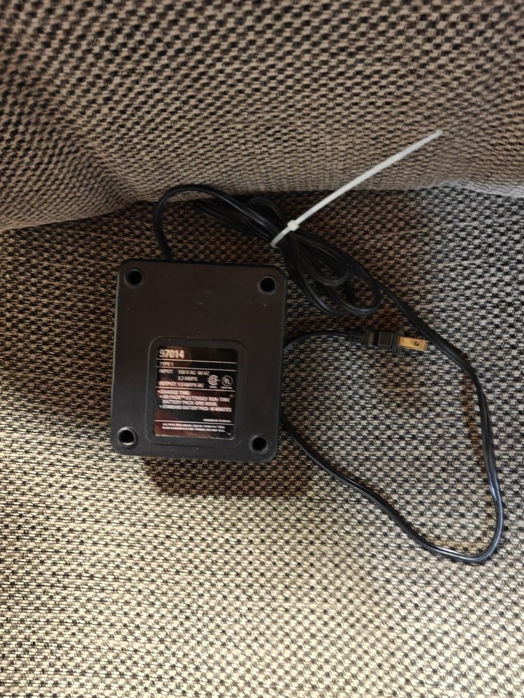 Black & Decker 3/8” Drill Super Cyclone 12V