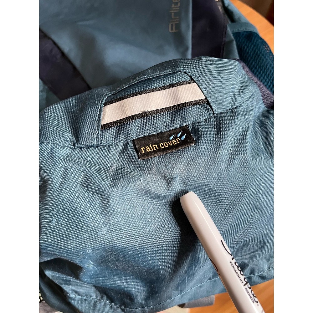 Deuter Blue AirLite 22 Hiking Pack