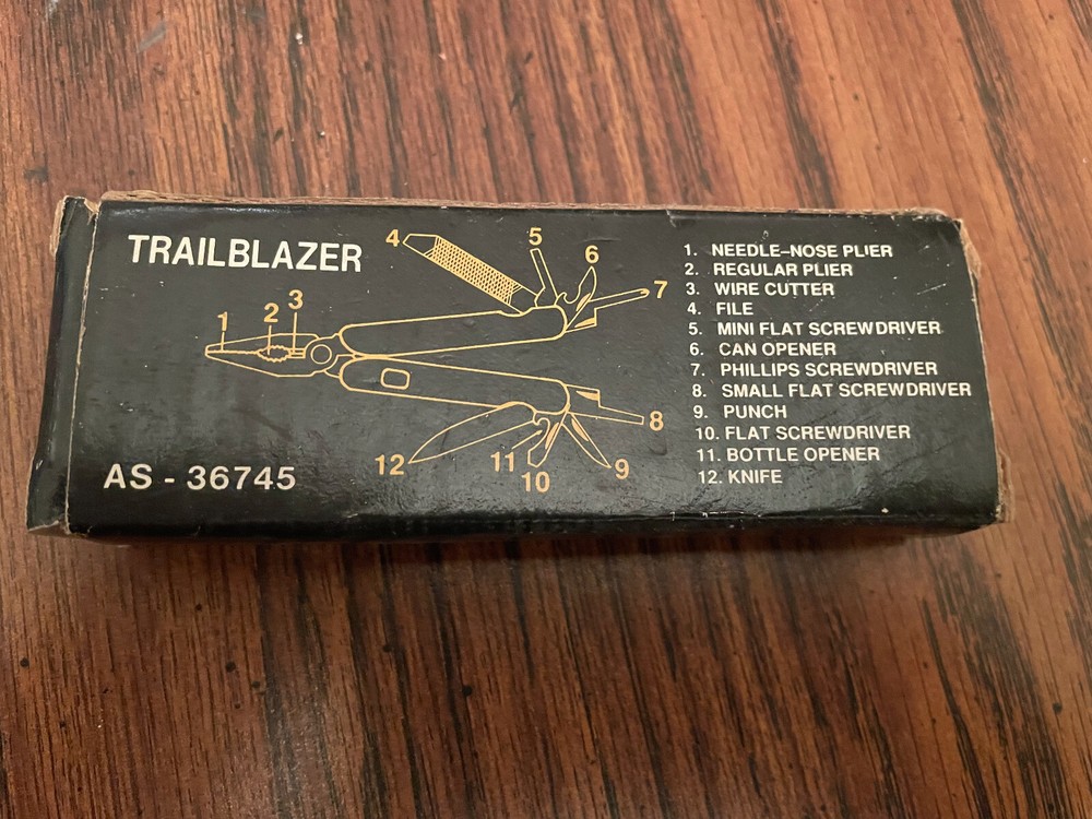 TRAILBLAZER ALL PURPOSE CAMPING KNIFE