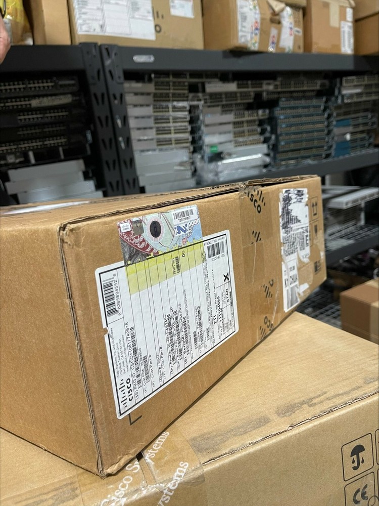 Cisco IE-4010-4S24P open box
