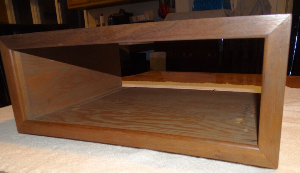 Vintage Wood Case Amplifier-Reciever