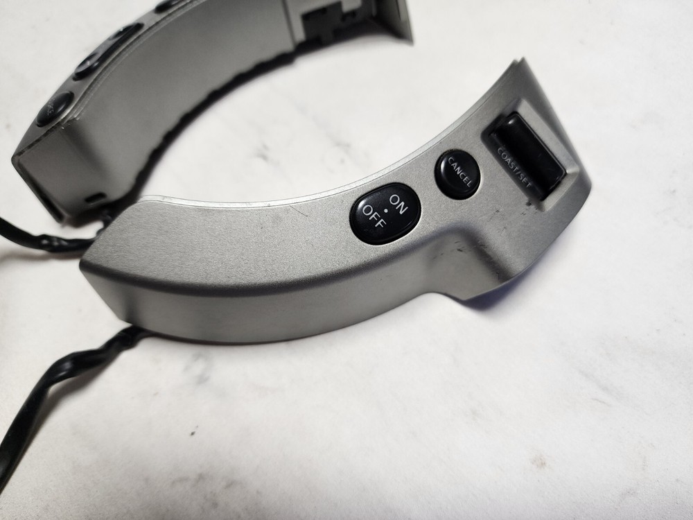 2008 - 2013 Nissan Rogue Steering Wheel Controls
