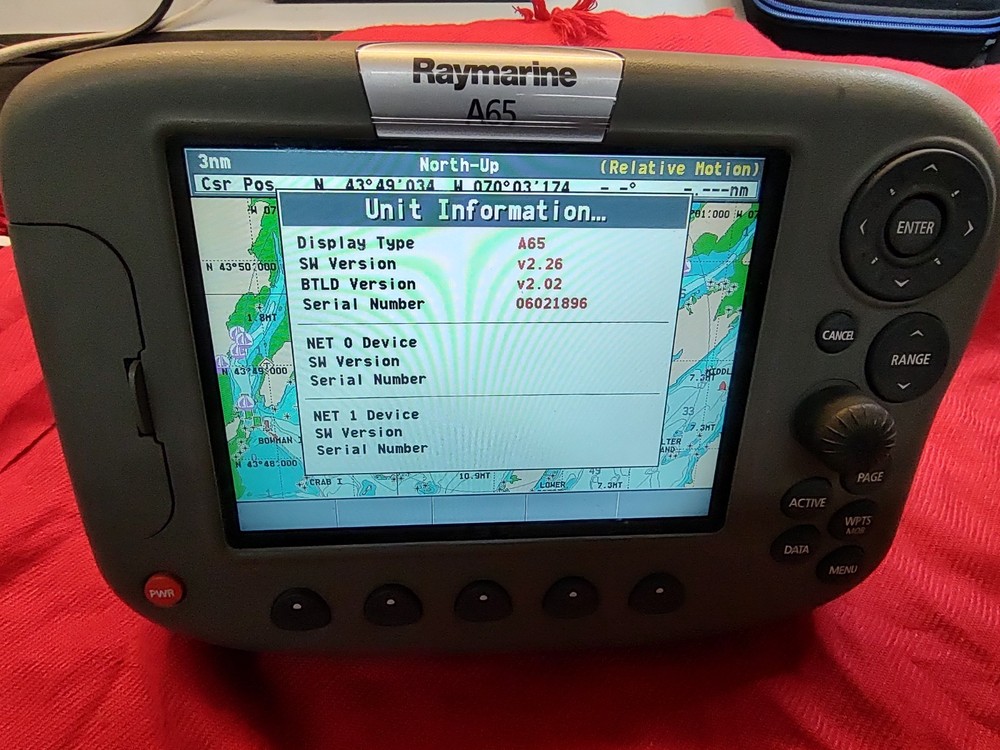 Raymarine A65 Multi Function Display Chartplotter Sonar Color Navionics - E33020