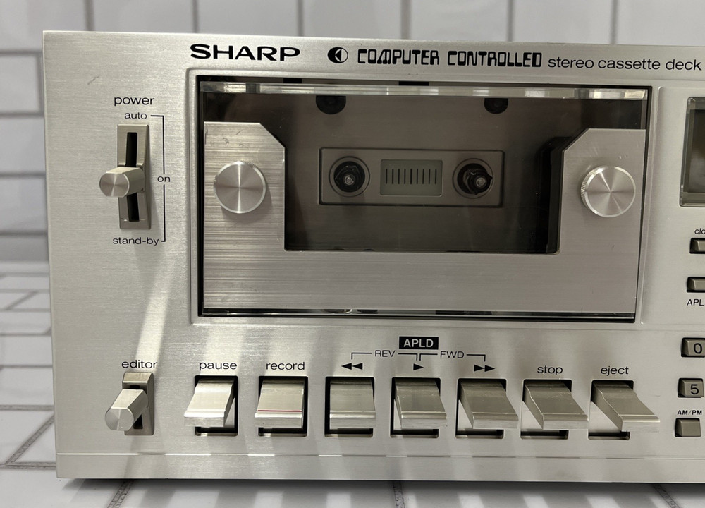 SHARP RT-3388A COMPUTER CONTROLLED CASSETTE DECK PLAYER *AS IS *SEE DESCRIPTION