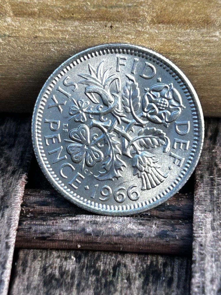 1966 English BU sixpence ref L 67