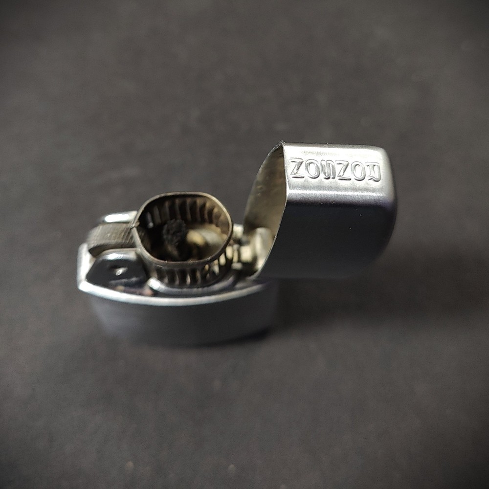 Vintage Ronson WINDLITE Lighter (1950s) Classic Look & Feel