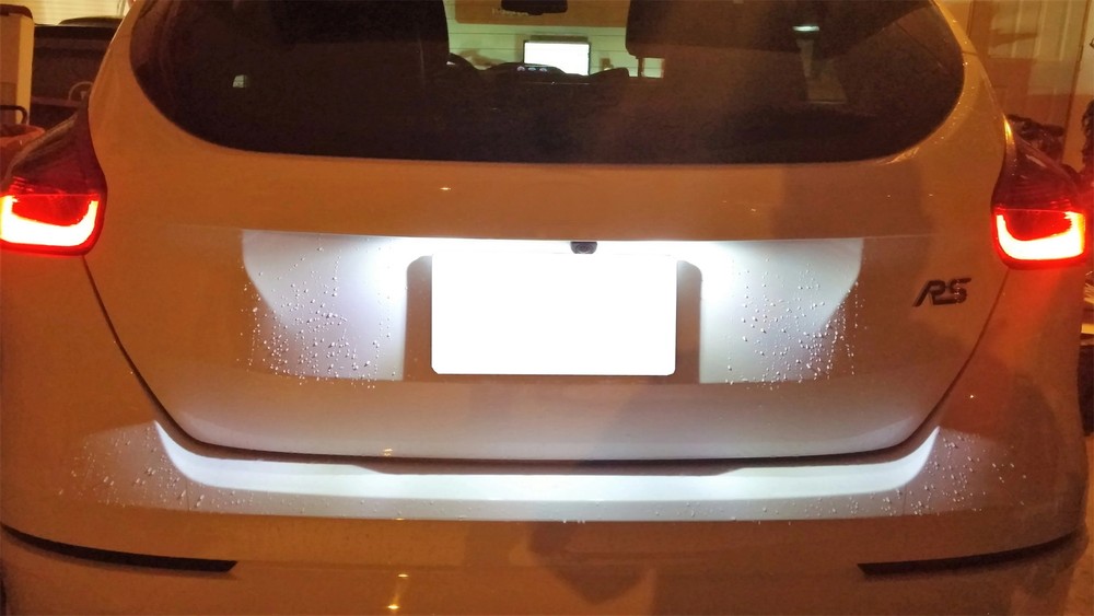 White Full LED License Plate Lights Kit For 2000-2007 Ford Focus MK1 US Models