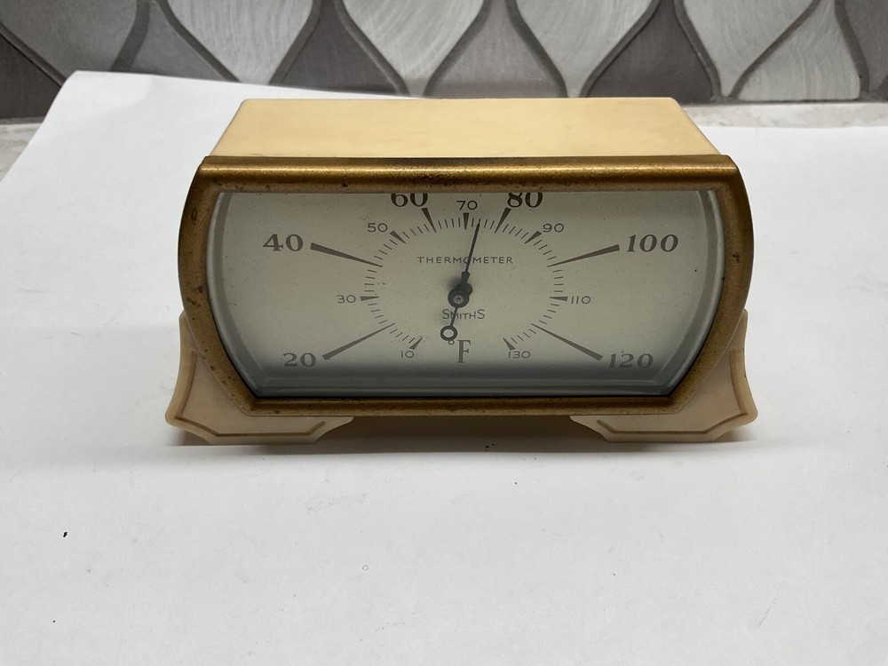 VINTAGE DECO WHITE BAKELITE BIMETALLIC THERMOMETER