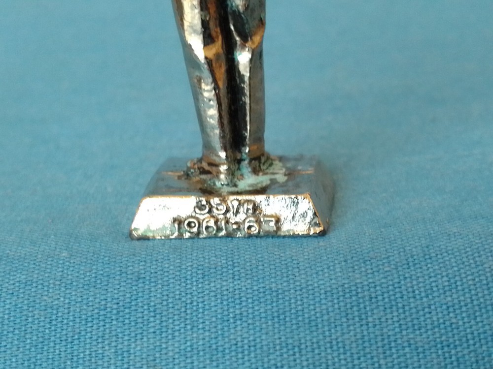 Sculpture. President Kennedy. Figurine.