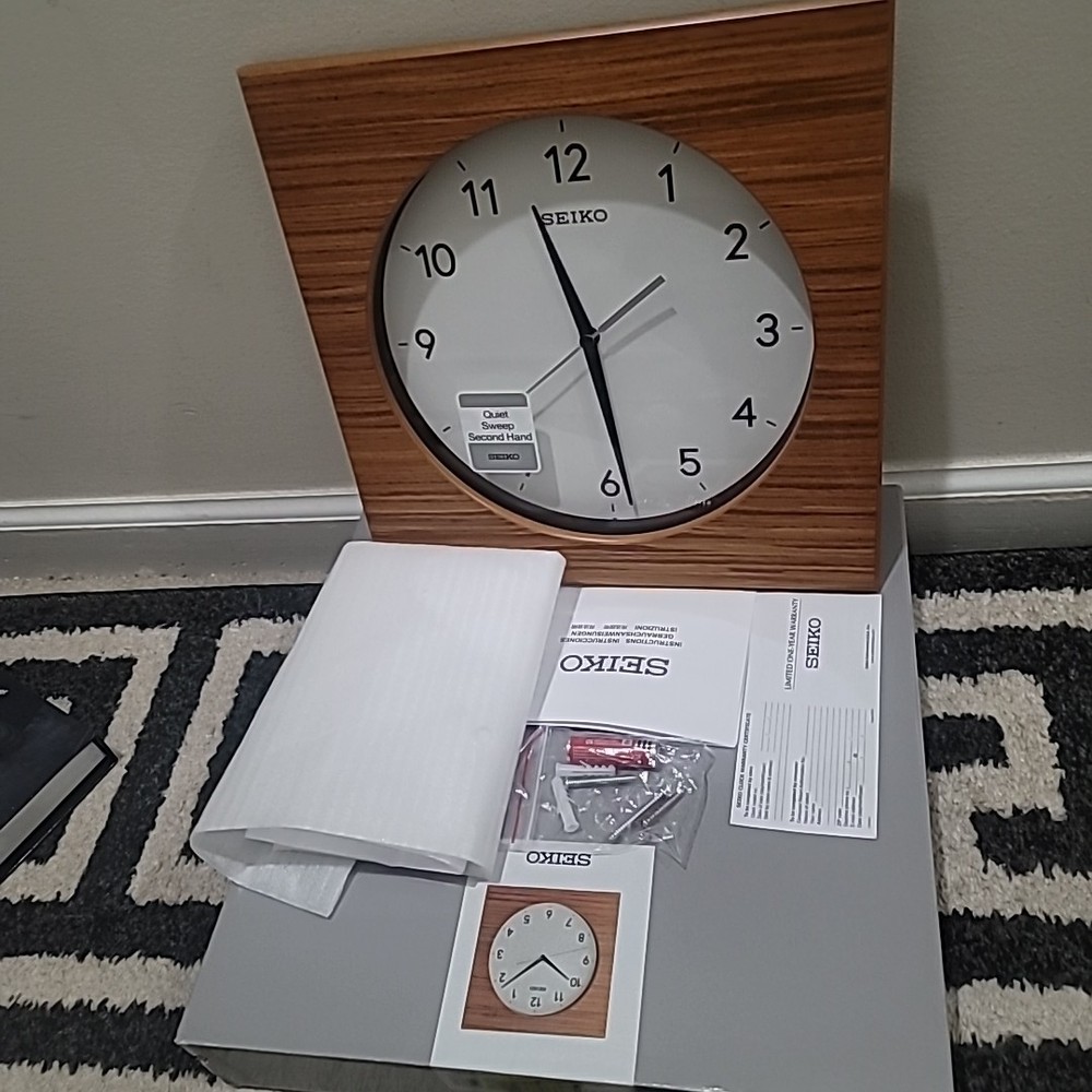 Seiko Wall Clock Showa Square Design