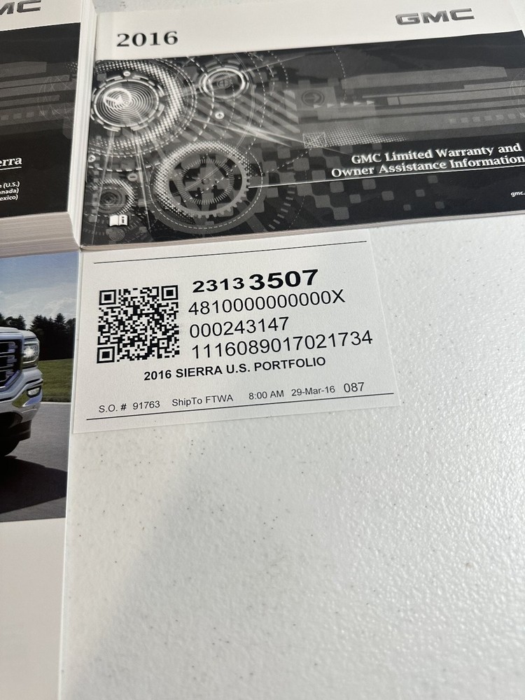 2016 GMC Sierra Owner Manual Set
