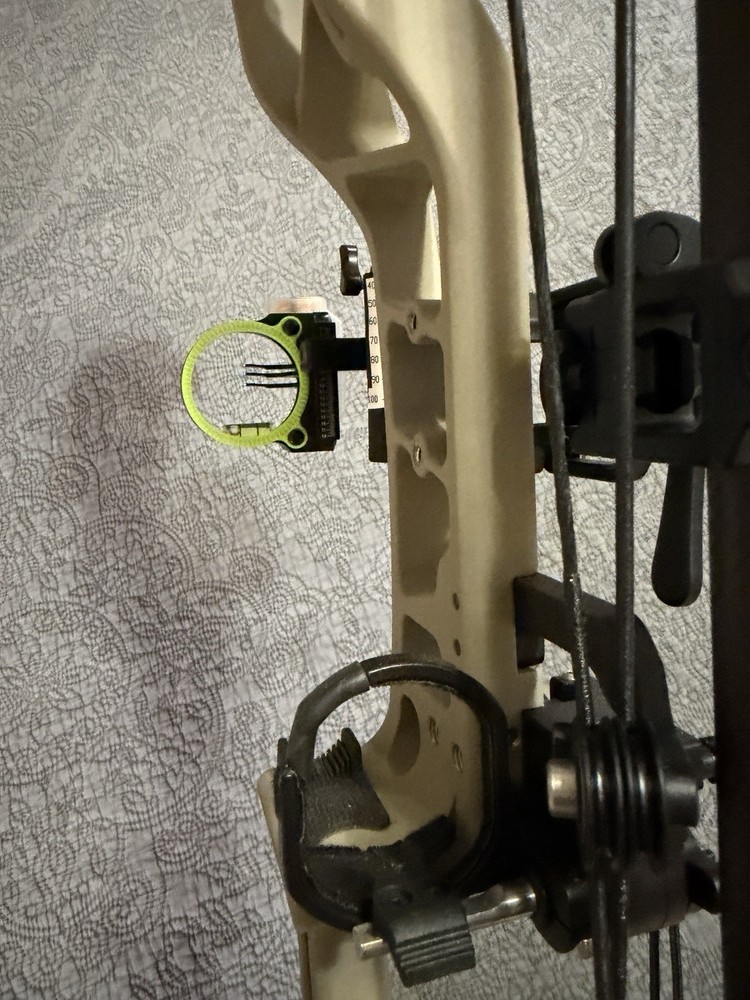 Xpedition Reflexion 32 Compound Hunting Bow