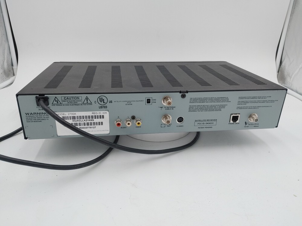 Good Condition Bell ExpressVu 2700A MPEG2 Digital Satelite Receiver Power Tested