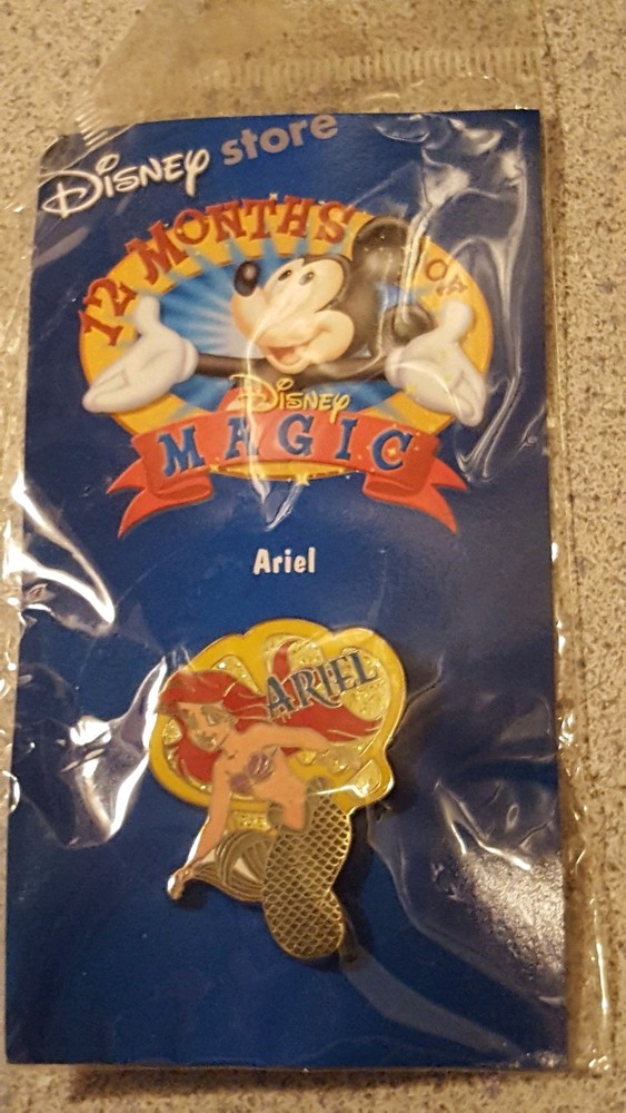 DISNEY 12 Months of Magic ARIEL  MOC