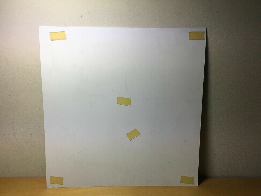 Back Display - HAMILTON - Display Plate - Plastic - 40.5 x 39.5 cm