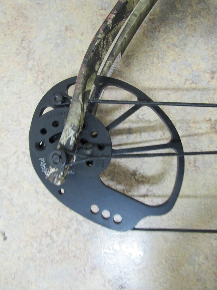 Bear Archery Pledge Compound Bow 21-30" Draw Length Right Hand