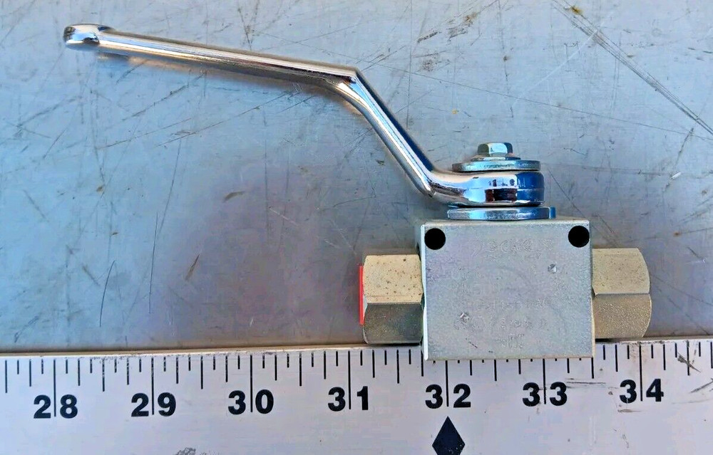 CNH 84223318 Hydraulic Valve
