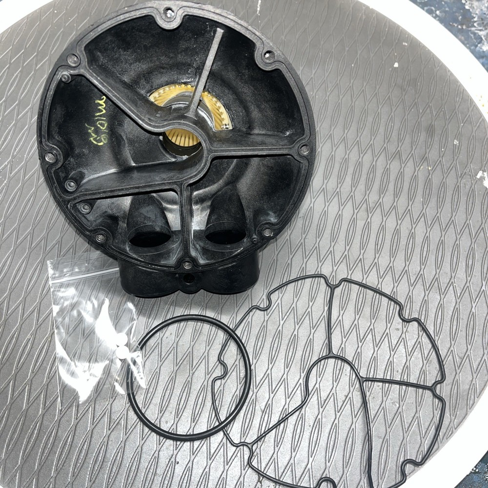 Kinetico Level 6 Base w/strainer,O-rings & Check Balls