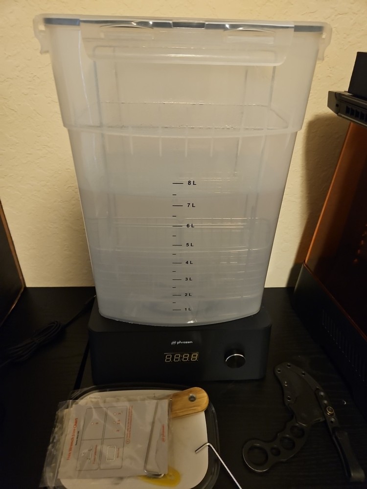 Phrozen 3D Printer, washer, and cure setup
