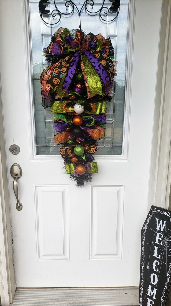 Halloween Swag with lights