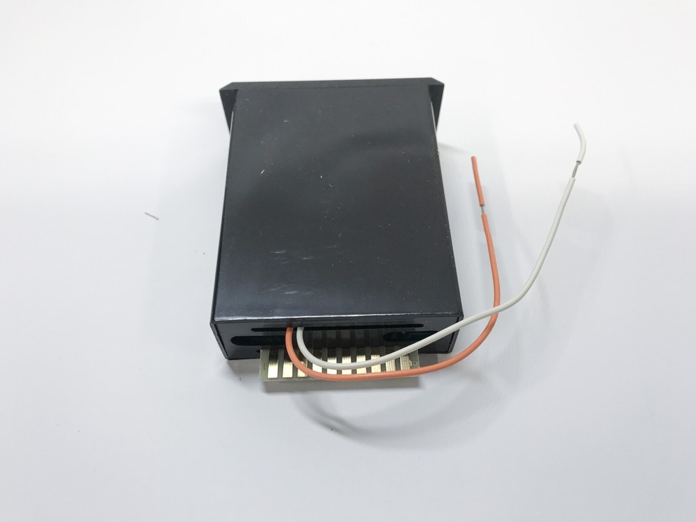 NEW TEXMATE PM-35AR 3-1/2 DIGIT AUTORANGING PANEL METER 200V RANGE