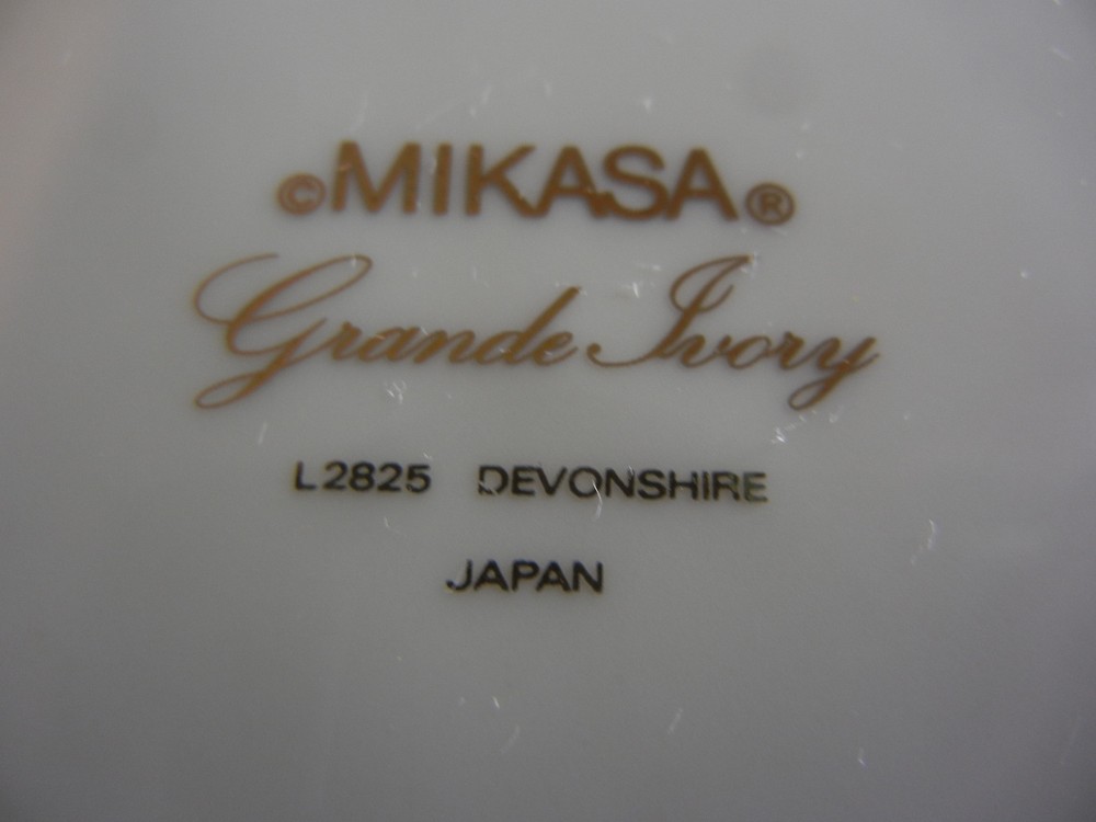 Mikasa Devonshire L2825 Creamer