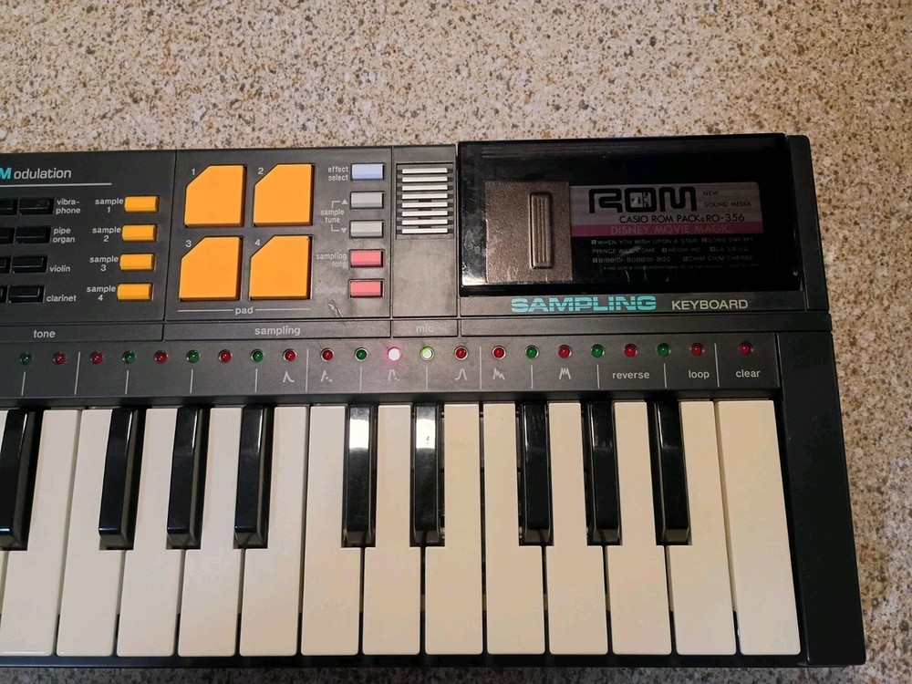Casio SK-8 Sampling Keyboard with ROM Pack 356 Disney