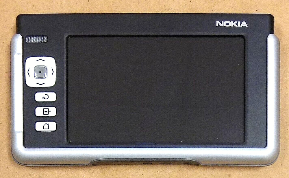 Nokia 770 - Black and Silver ( Maemo 2.2 ) WiFi and Bluetooth Internet Tablet
