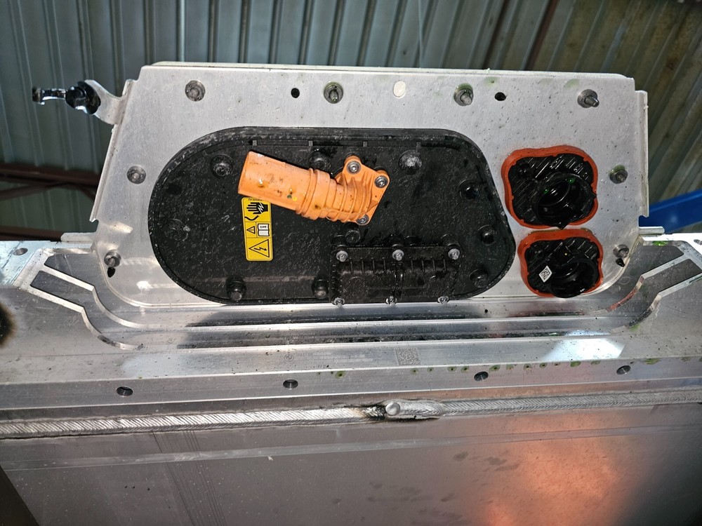 EV Battery Pack Assembly Complete Electrical Energy Storage System OE BMW i4 E40