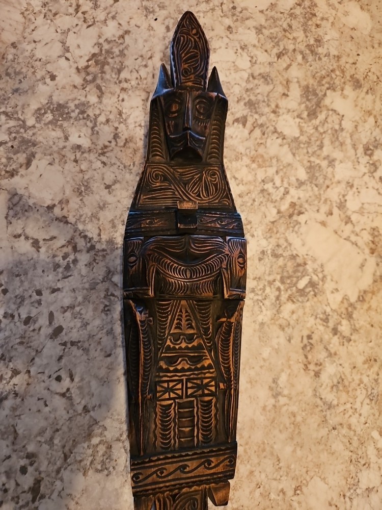 Hasapi Lute wood 2 string musical instrument