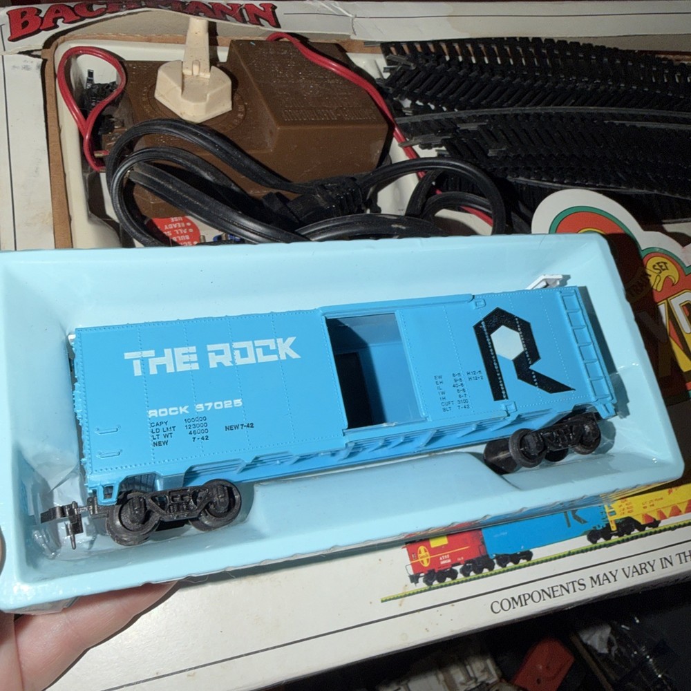 Bachmann Diesel Express vintage train set Not Complete