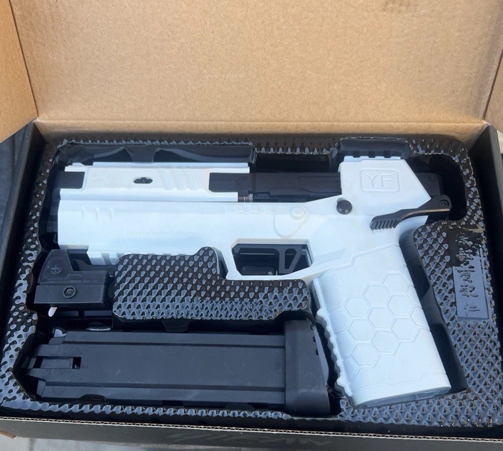 YIFAN SoftBBullet Toy Gun