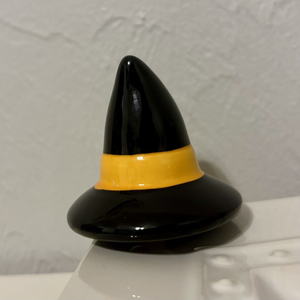 Nora Fleming Mini Witchful Thinking Halloween Witch Hat A68 Platter Charm