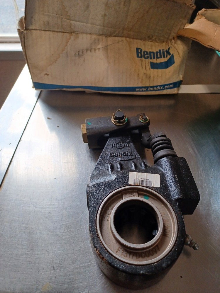 Bendix - Slack Adjuster - K041870