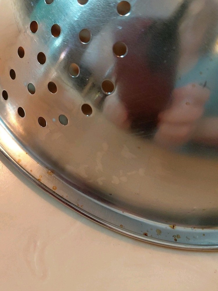 Cute Stainless Kitchen Colander Heart Design 9" X 4" Some Rust.