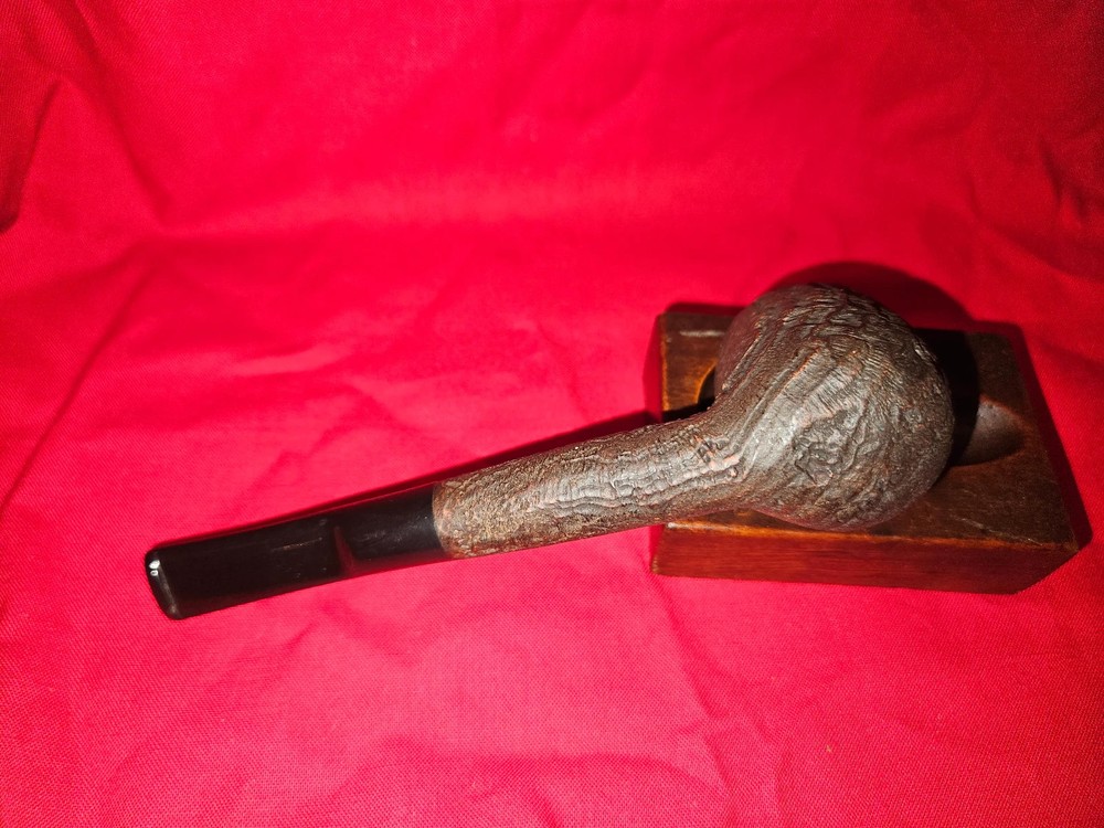 NEW Unmarked Smoke Pipe