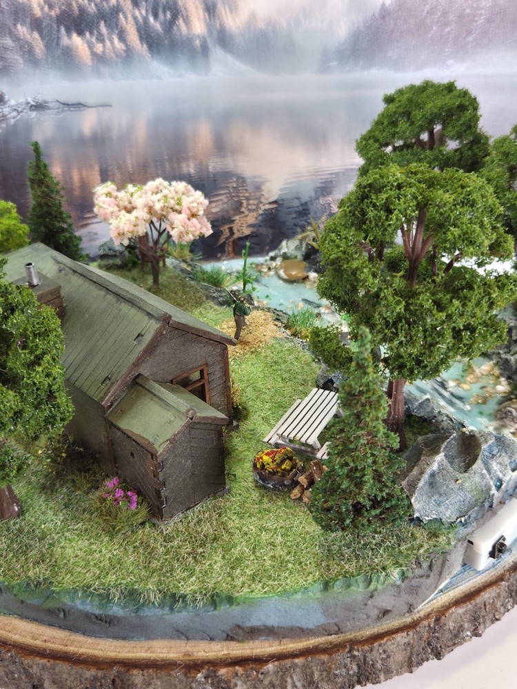 Diorama: Cabin In The Spring, Scale 1/72